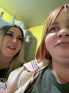 Stripchat Adult Webcams of SweetCuteGirls1023