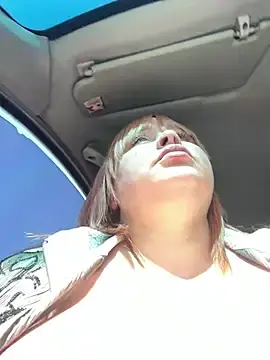 Stripchat Free Porn Cam of SweetCuteGirls1023