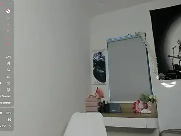 Stripchat Live Sex of Yena-little