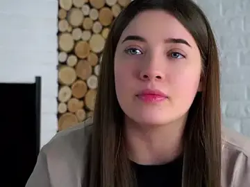 Stripchat Nude Webcam of LowOncoming