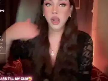 Stripchat Nude Webcam of madam_agnes1