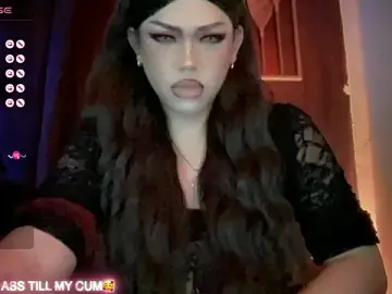 Stripchat Live Porn of madam_agnes1