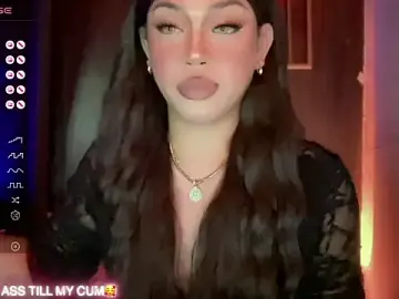 Stripchat Live Porn of madam_agnes1