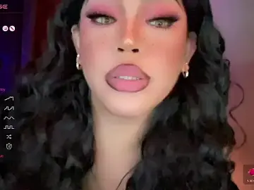 Stripchat Live Sex Cam of madam_agnes1