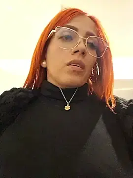 Stripchat Free Live Porn of Alis_xxx