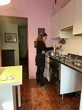 Stripchat Free Porn Cam of Sunbelxx