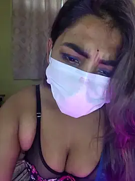 Stripchat Live Sex Cam of Trending_Couple