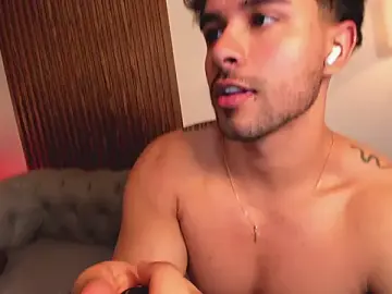 Stripchat Sex Chat of liam_collins21