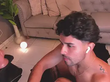 Stripchat Private Sex Chat of liam_collins21