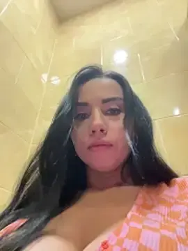 Stripchat Adult Video Chat of CrazzyChicks