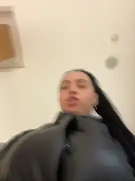 Stripchat Live Sex of CrazzyChicks