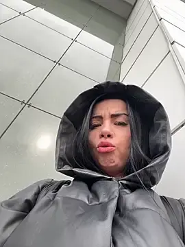 Stripchat Best Webcam of CrazzyChicks