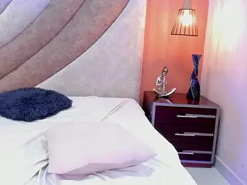 Stripchat Live Sex Cam of Maddison_Walker