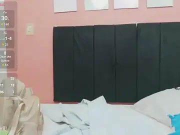 Stripchat Live Sex Cam of tightlittleebony