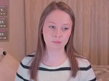 Stripchat Free Live Porn of kira_lm