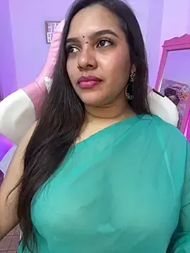 Stripchat Best Webcam of krishaa_