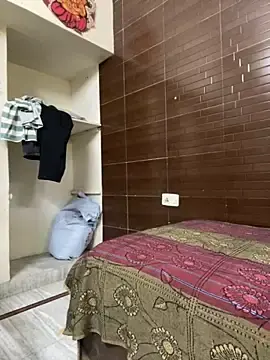 Stripchat Live Sex Cam of LOVE4GIRL