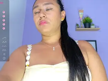 Stripchat Live Sex Cam of kataleya_amaya