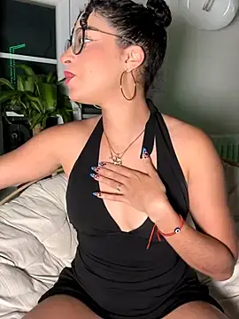 Stripchat Free Live Porn of Lauyako_974