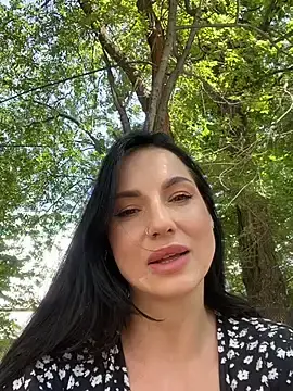 Stripchat Adult Video Chat of Roxana-Sexy