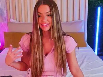 Stripchat Sex Cam of AnyaLov