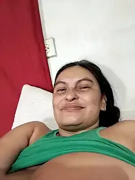 Stripchat Live Sex Cam of Horny-Mommy-Dirty