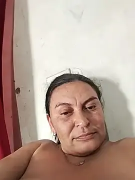 Stripchat Live Sex Cam of Horny-Mommy-Dirty