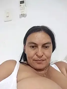 Stripchat Best live sex cam show of Horny-Mommy-Dirty