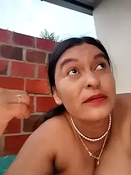 Stripchat Adult Webcams of Horny-Mommy-Dirty