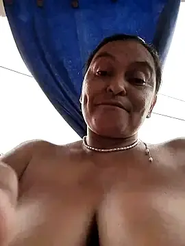 Stripchat Watch Live Sex Cams of Horny-Mommy-Dirty