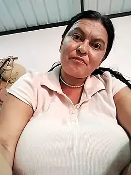 Stripchat Sex Chat of Horny-Mommy-Dirty