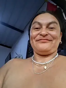 Stripchat Watch Live Sex Cams of Horny-Mommy-Dirty