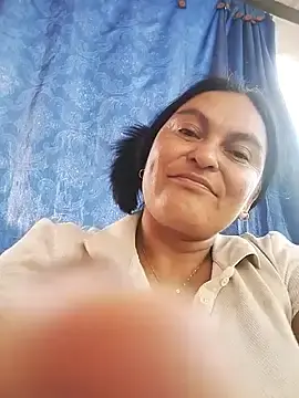 Stripchat Free Porn Cam of Horny-Mommy-Dirty