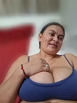 Stripchat Sex Chat of Horny-Mommy-Dirty
