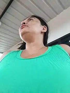 Stripchat Watch Live Sex Cams of Horny-Mommy-Dirty