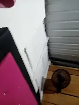 Stripchat Free Porn Cam of Sophia_Noahh