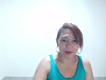 Stripchat Free Porn Cam of dannamomcerratt