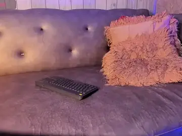 Stripchat Sex Cam of jean_steevin