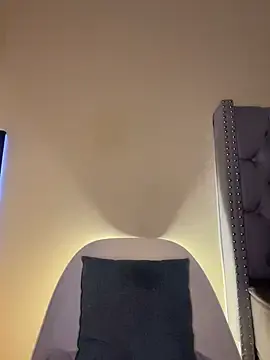 Stripchat Live Porn of KIARAPRETTY