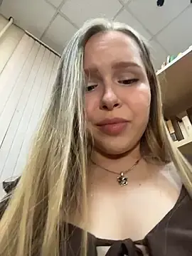 Stripchat Live Sex Cam of Liza_risky