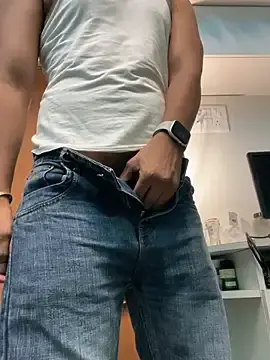 Stripchat Free Porn Cam of sonalsanskar