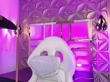 Stripchat Adult Video Chat of Queen_perla_