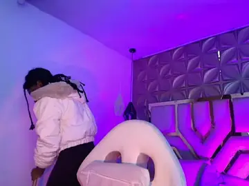 Stripchat Adult Webcams of Queen_perla_