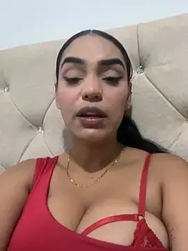 Stripchat Live Porn of Sara-77