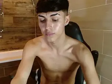 Stripchat Adult Webcams of Ethan_Jamees