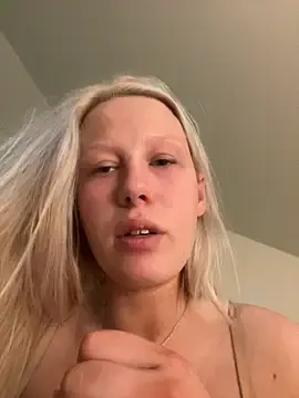 Stripchat Sex Cam of LeniMaria