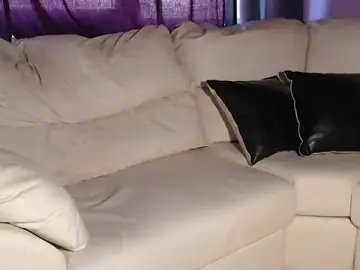 Stripchat Live Sex Cam of TightAssMom