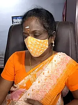 Stripchat Nude Webcam of umashreetamil