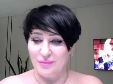 Stripchat Live Sex Cam of Kleotempt