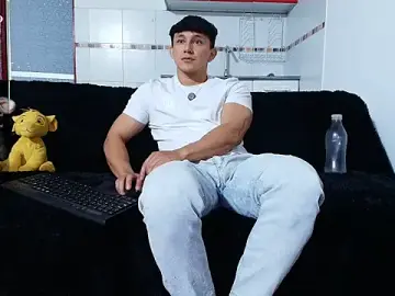 Stripchat Live Sex of jacques_cardiet